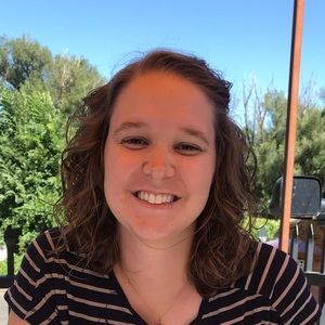 Meet your Posher, Stephanie